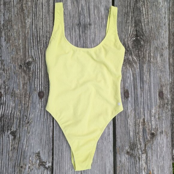 Hurley Other - Hurley Swimsuit One Piece Yellow Ribbed